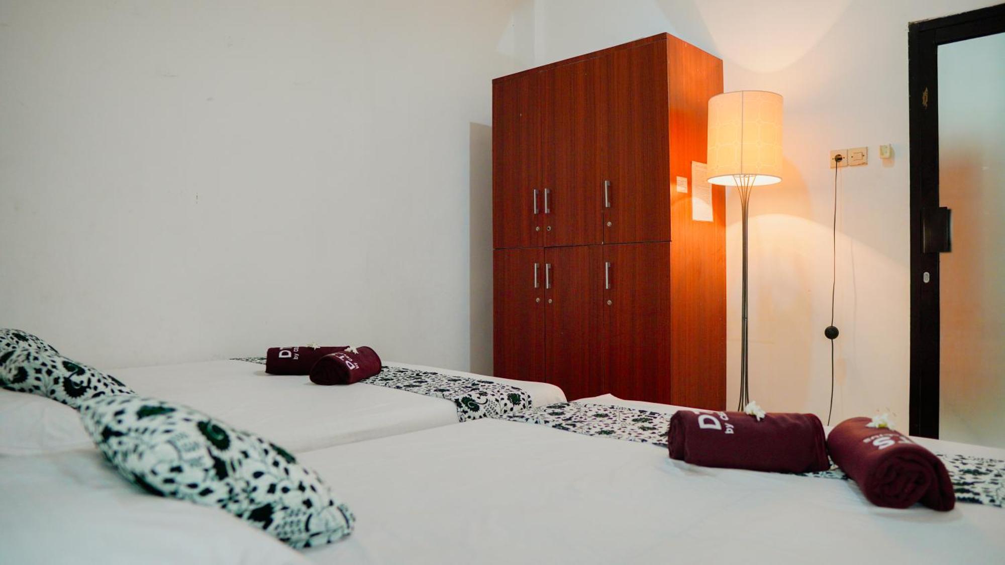 Dormitory Tourism Sritanjung Banyuwangi By Gajahsora Management 외부 사진